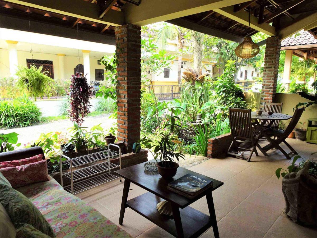 Pondok Pakuan Bogor Bagian luar foto