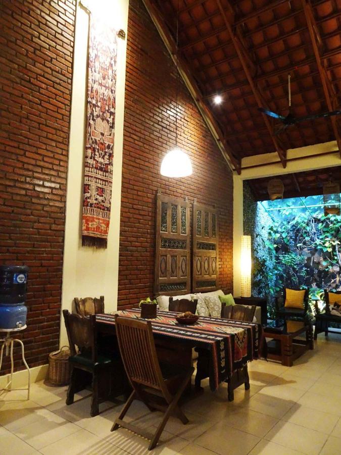 Pondok Pakuan Bogor Bagian luar foto