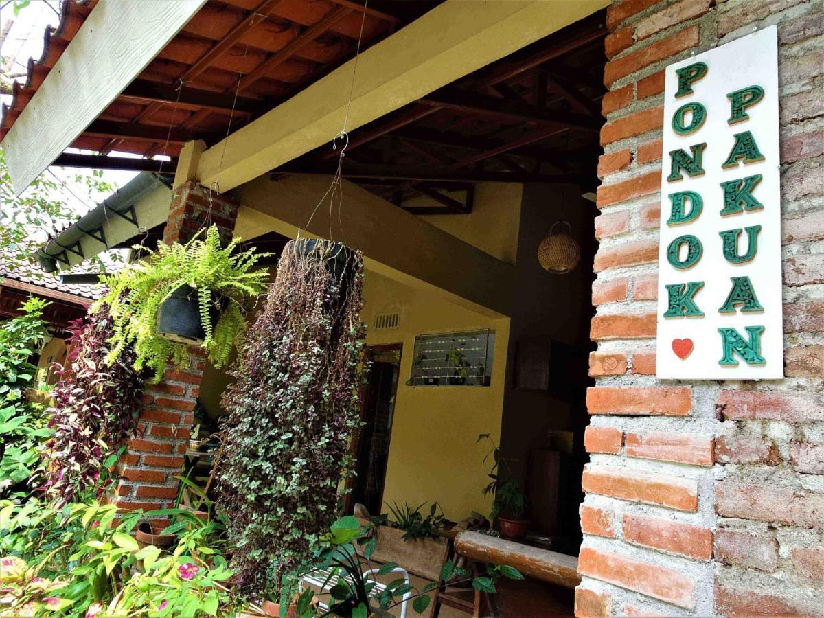 Pondok Pakuan Bogor Bagian luar foto