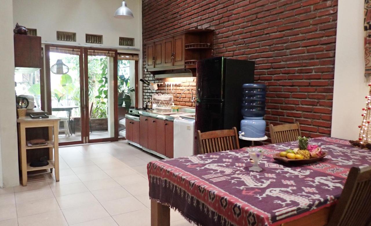Pondok Pakuan Bogor Bagian luar foto