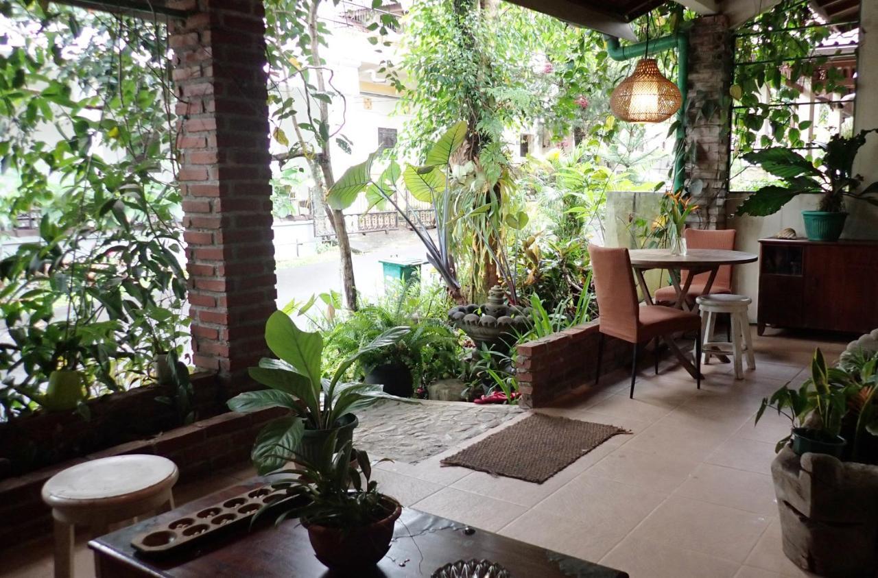Pondok Pakuan Bogor Bagian luar foto