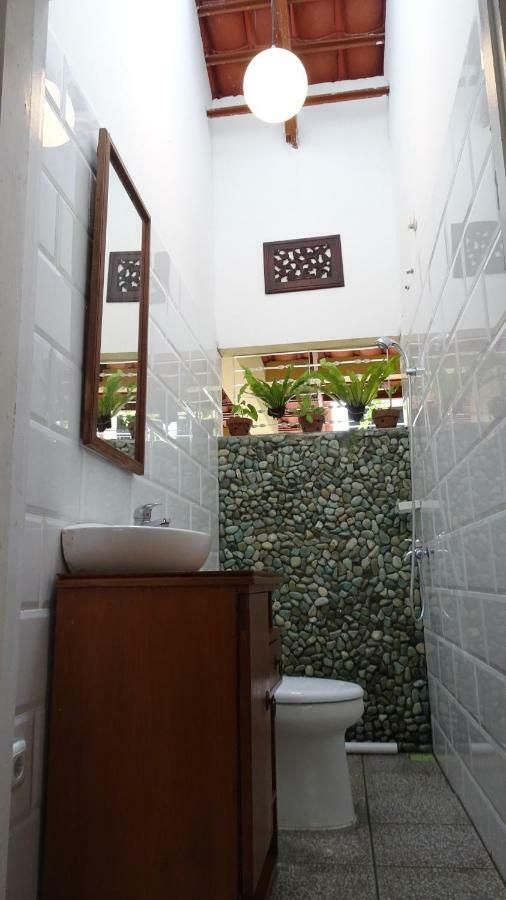 Pondok Pakuan Bogor Bagian luar foto